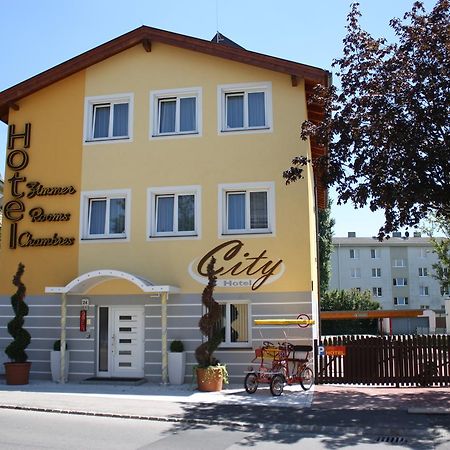 City Hotel Neunkirchen Exterior foto